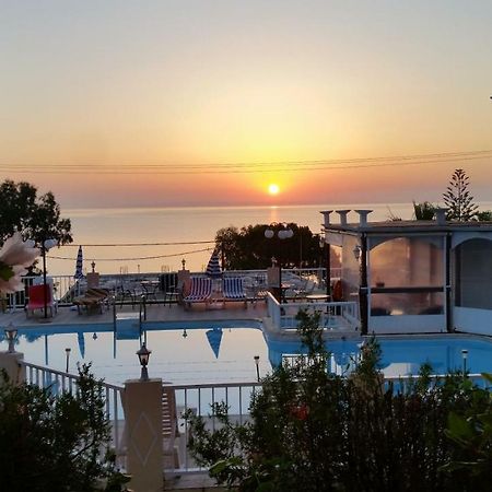 Noula Studio Aparthotel Argassi Buitenkant foto