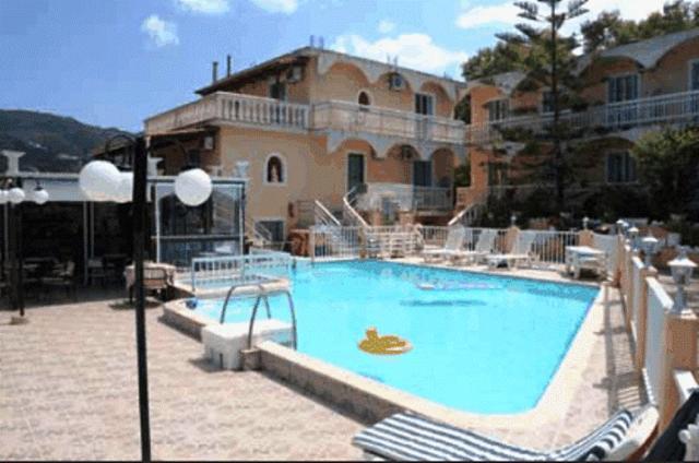 Noula Studio Aparthotel Argassi Buitenkant foto